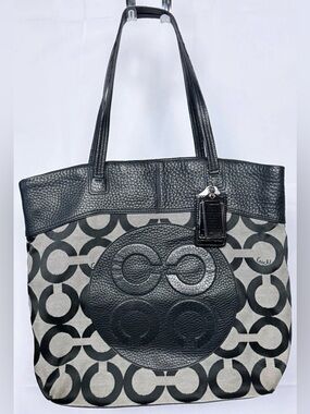 Coach Julia Op Art Perry Tote 15013 Black Signature Canvas Leather Handbag